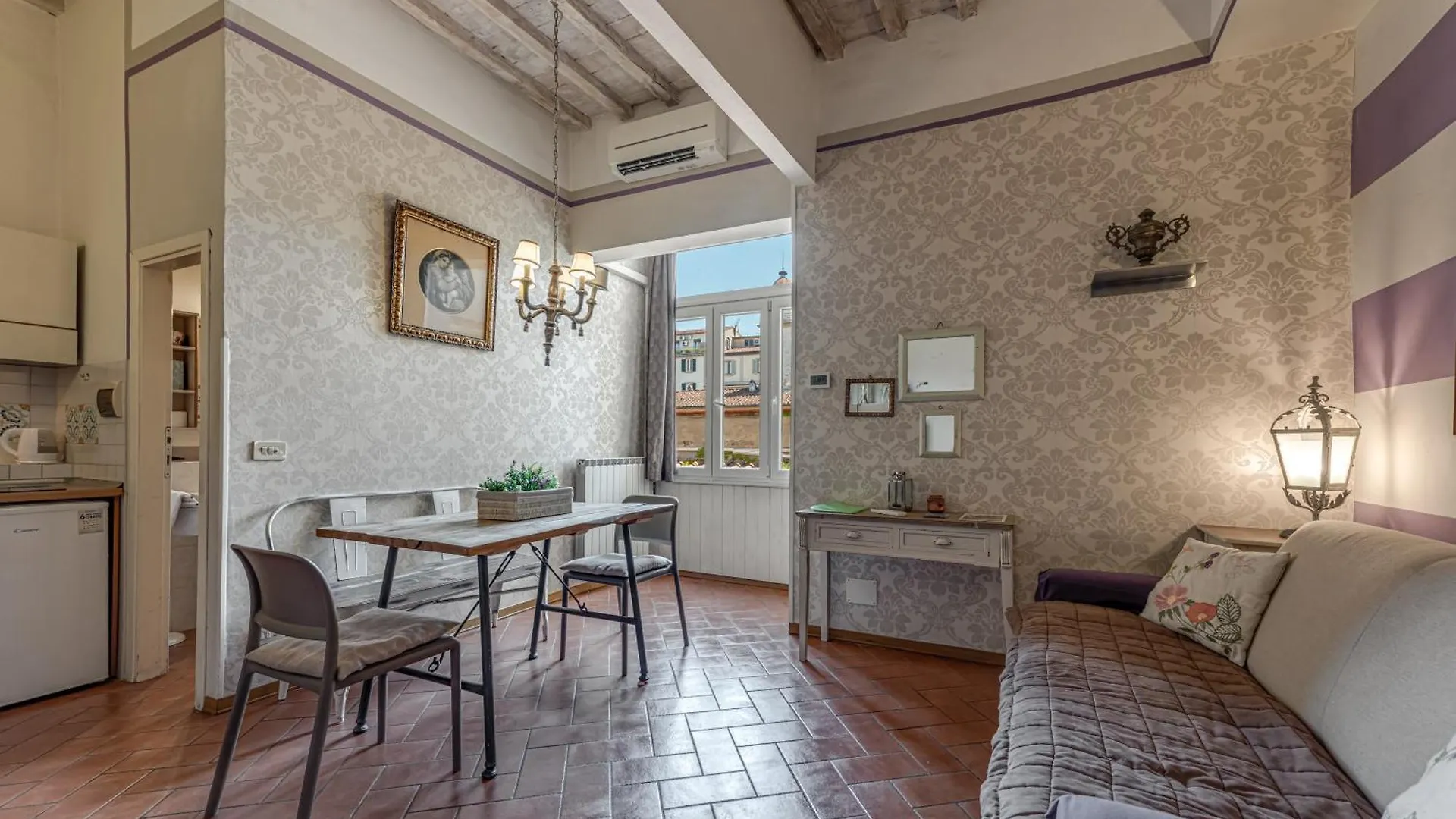 Violet Flat, San Gallo Firenze location